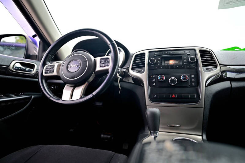 2012 Jeep Grand Cherokee Laredo