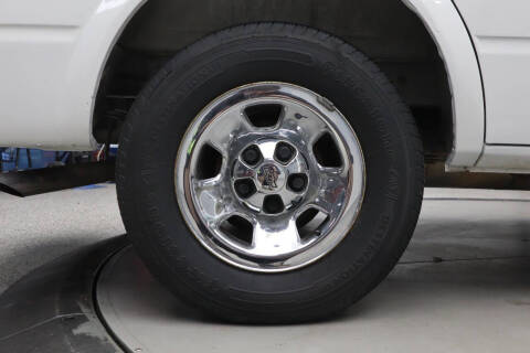 2002 Chevrolet Astro LS