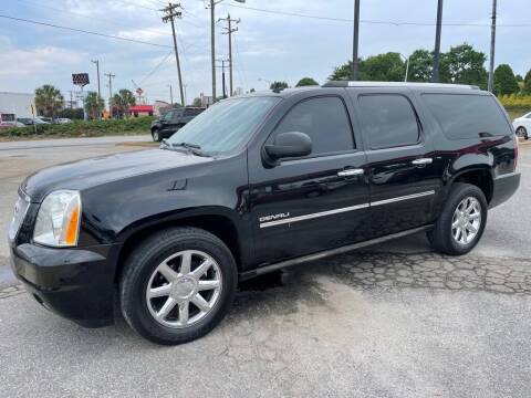 2014 GMC Yukon XL for sale at Modern Automotive in Boiling Springs SC
