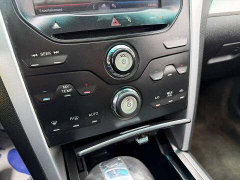 2011 Ford Explorer XLT