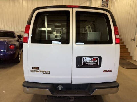 2016 GMC Savana 2500