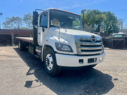2018 Hino 338