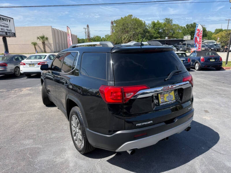 2017 GMC Acadia SLE-2