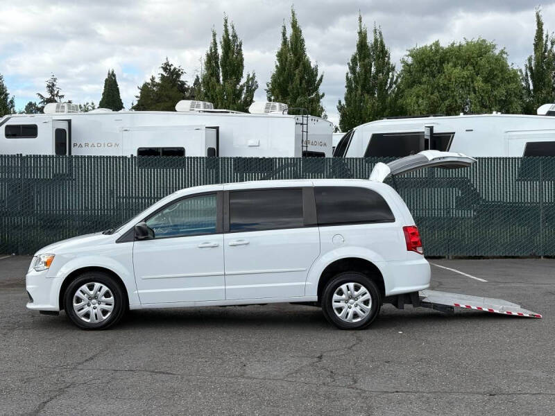 2017 Dodge Grand Caravan SE Plus