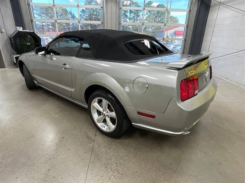 2008 Ford Mustang