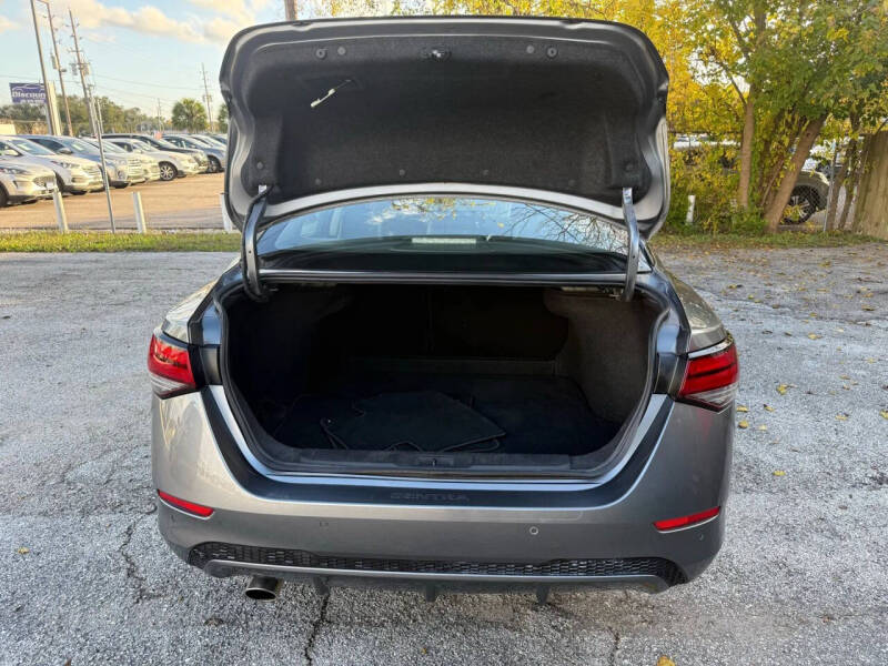 2023 Nissan Sentra SR