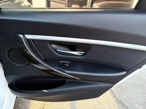 2018 BMW 3 Series 330e iPerformance