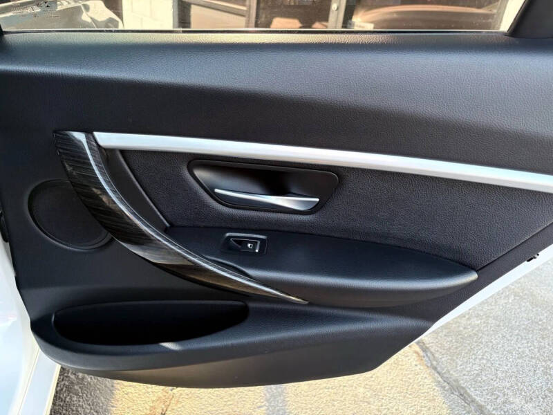 2018 BMW 3 Series 330e iPerformance