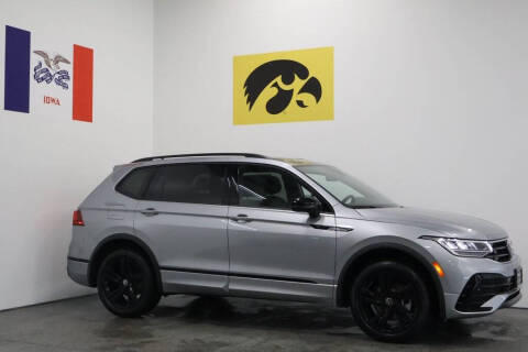 2024 Volkswagen Tiguan for sale at Carousel Auto Group in Iowa City IA