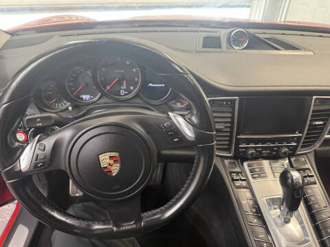 2015 Porsche Panamera