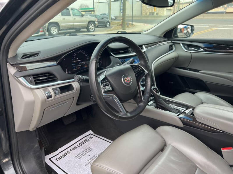 2013 Cadillac XTS Luxury Collection