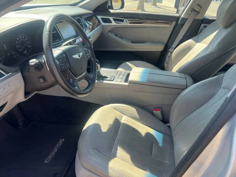 2017 Genesis G80