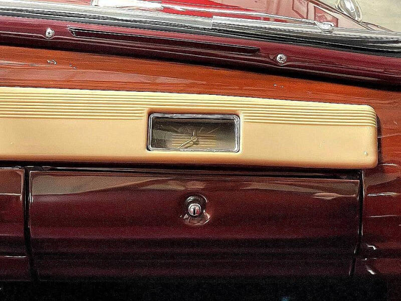 1941 Ford Super Deluxe