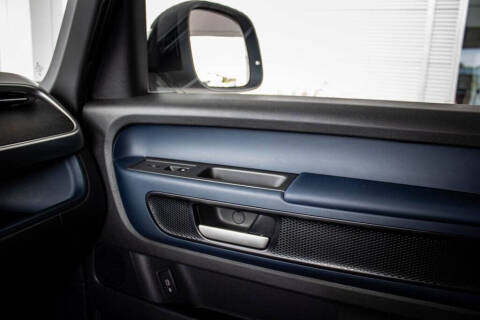 2025 Volkswagen ID. Buzz Pro S Plus