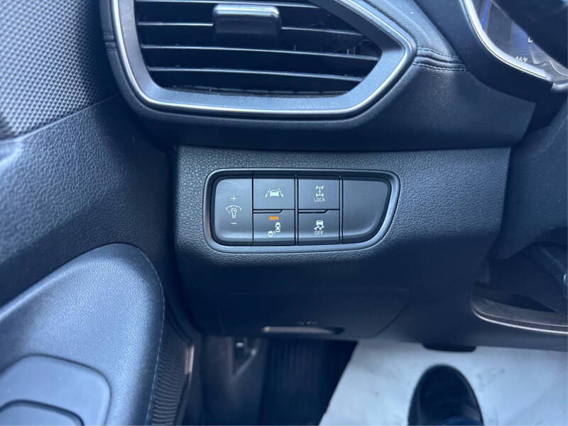 2019 Hyundai Santa Fe SEL Plus 2.4L