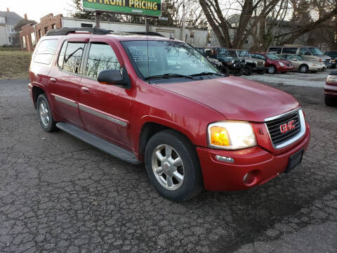 2004 GMC Envoy XL for sale at MEDINA WHOLESALE LLC in Wadsworth OH