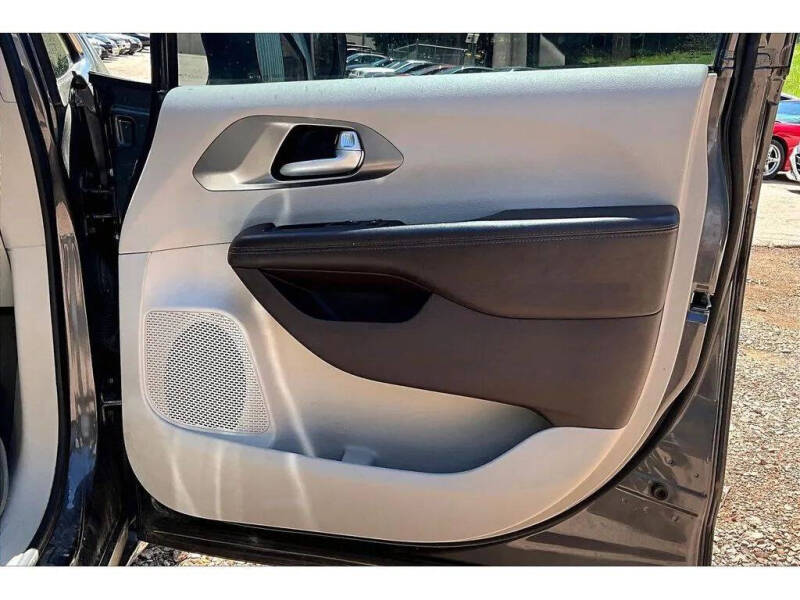 2018 Chrysler Pacifica Touring L
