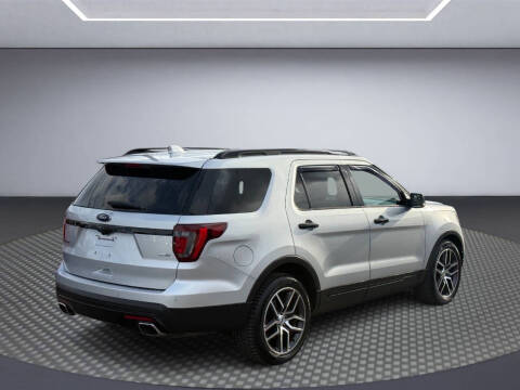 2016 Ford Explorer Sport