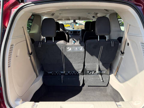 2018 Chrysler Pacifica LX
