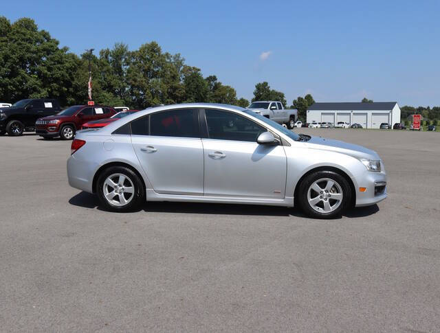 2015 Chevrolet Cruze for sale at Modern Automotive Group LLC in Lafayette, TN