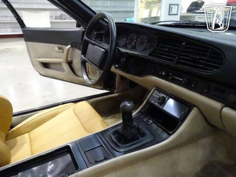 1987 Porsche 944 S