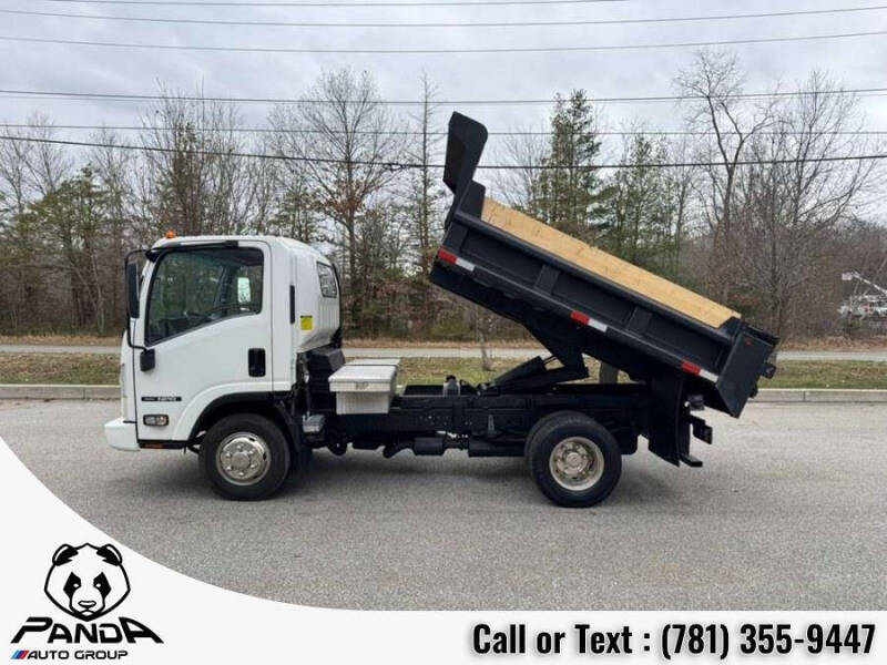 2014 Isuzu NPR GAS REG