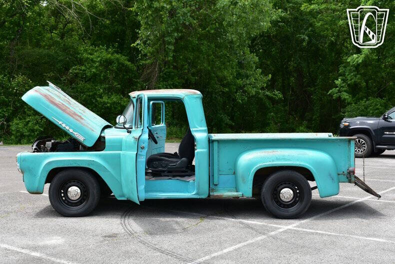 1960 Ford F-100