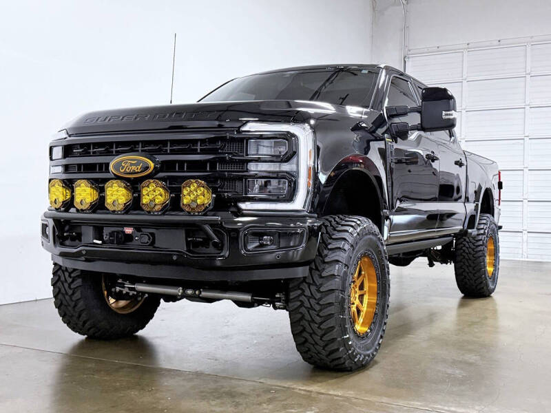 2024 Ford F-350 Super Duty Platinum