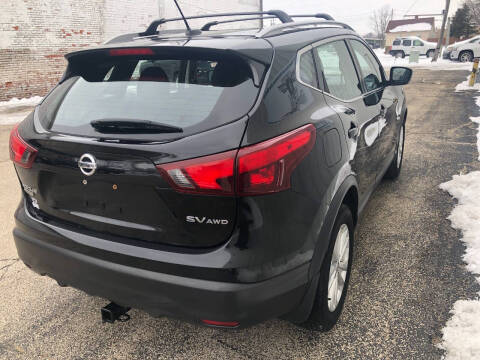 2018 Nissan Rogue Sport SV