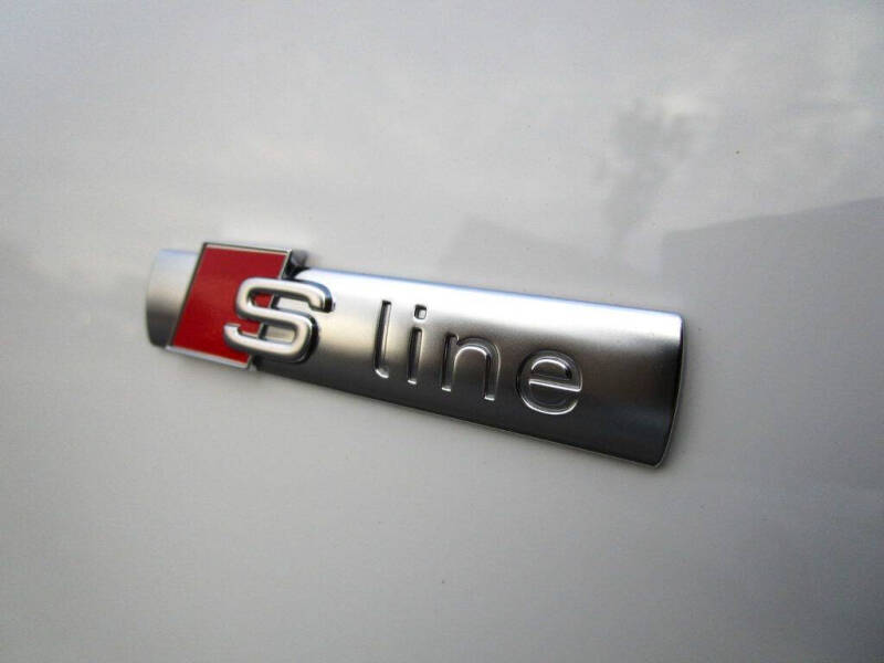 2021 Audi Q3 quattro S line Premium 45 TFSI