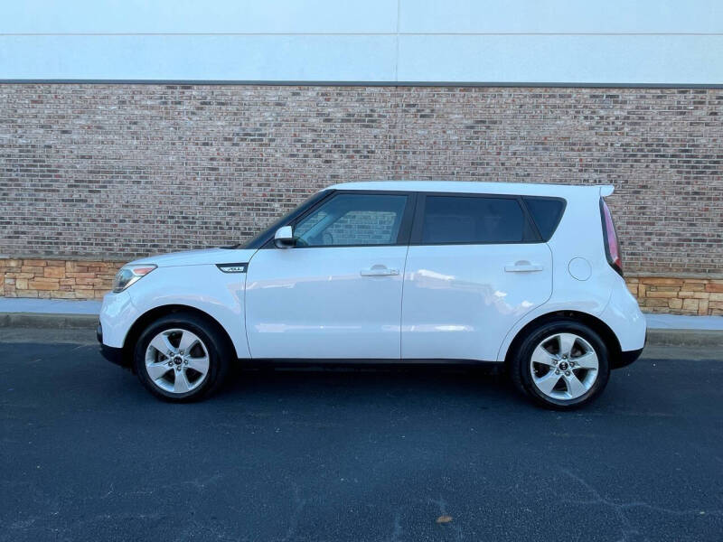 Used 2018 Kia Soul Base with VIN KNDJN2A26J7524196 for sale in Gainesville, GA