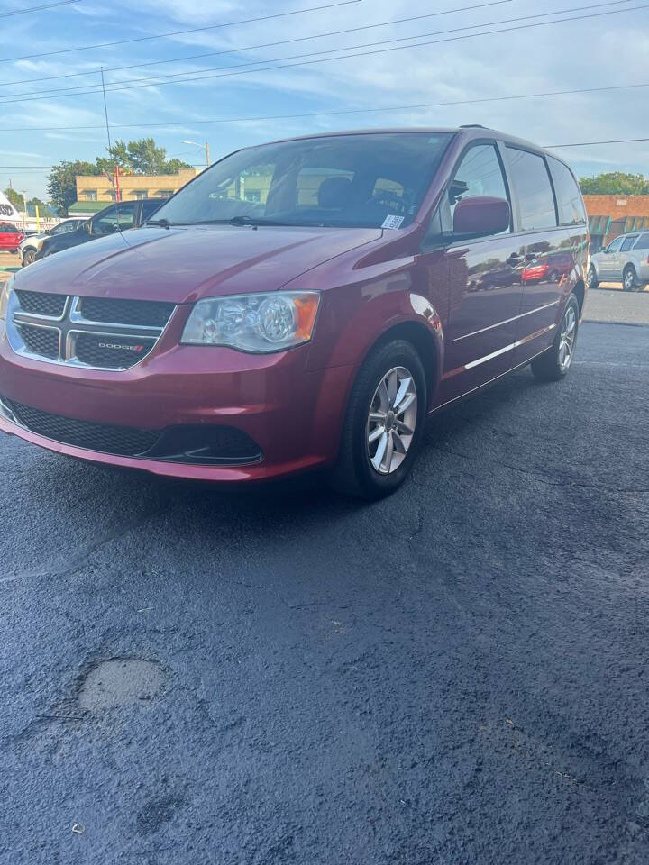 2014 Dodge Grand Caravan for sale at Auto Town in Tulsa, OK