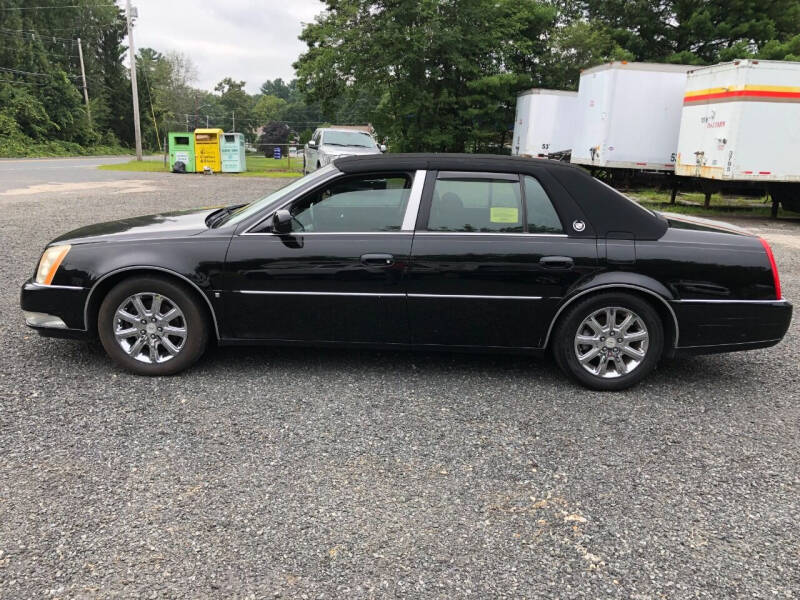 Perrys Auto Sales & SVC Car Dealer in Northbridge, MA