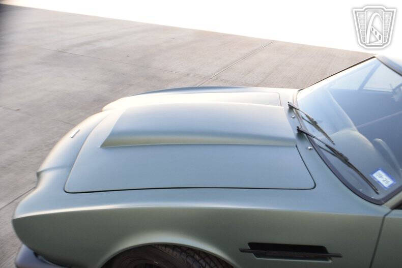 1976 Aston Martin V8 Vantage