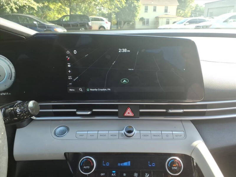 2023 Hyundai Elantra Hybrid Limited