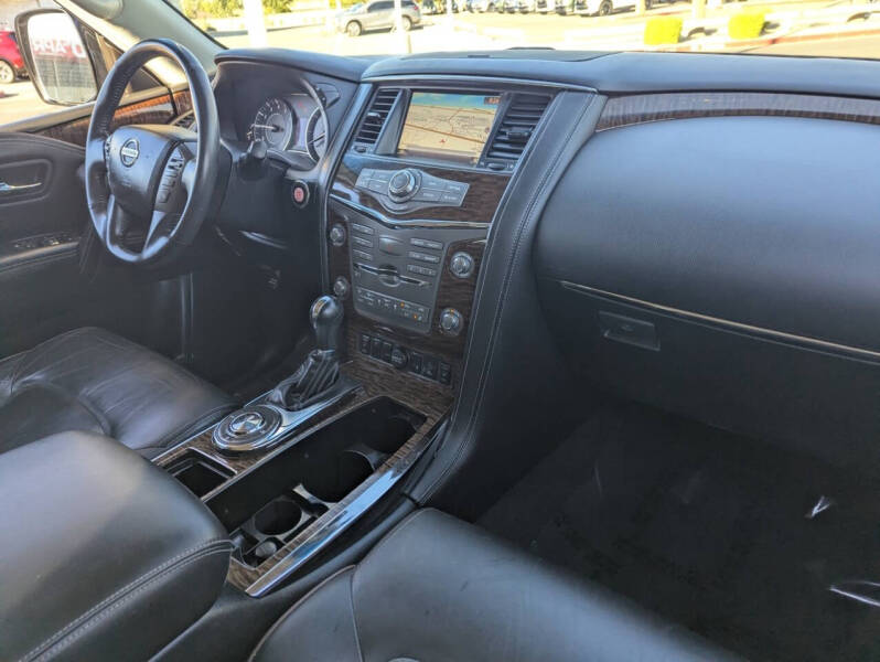 2017 Nissan Armada SL