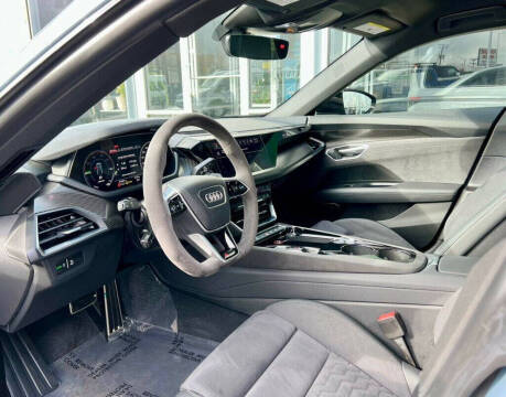 2022 Audi RS e-tron GT quattro