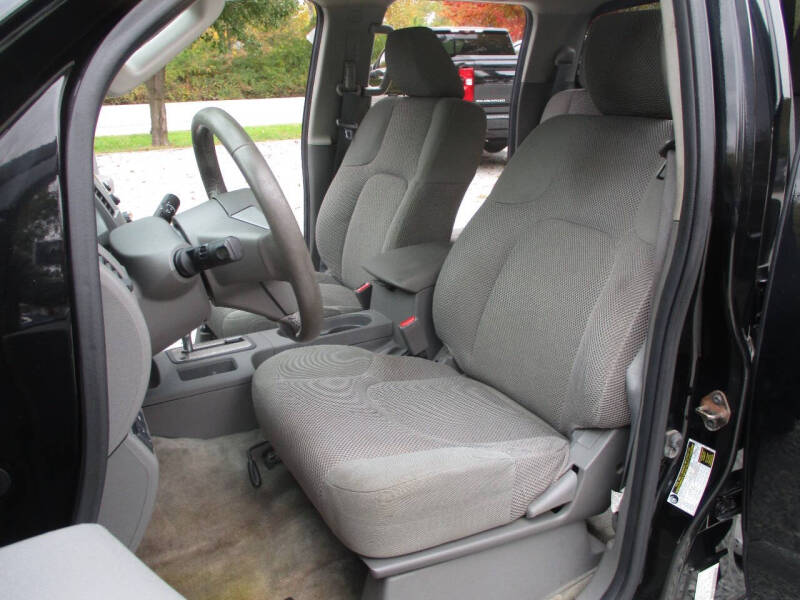 2016 Nissan Frontier SV