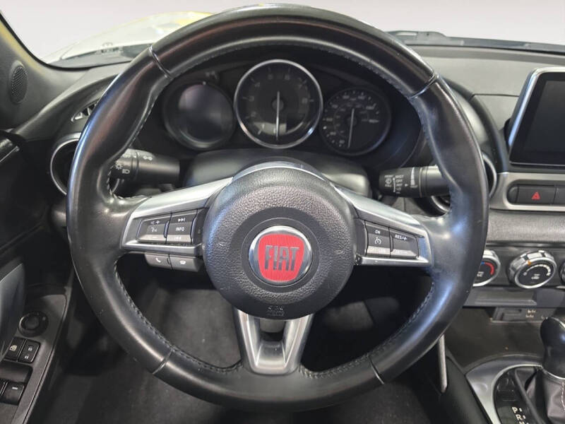 2019 FIAT 124 Spider Classica