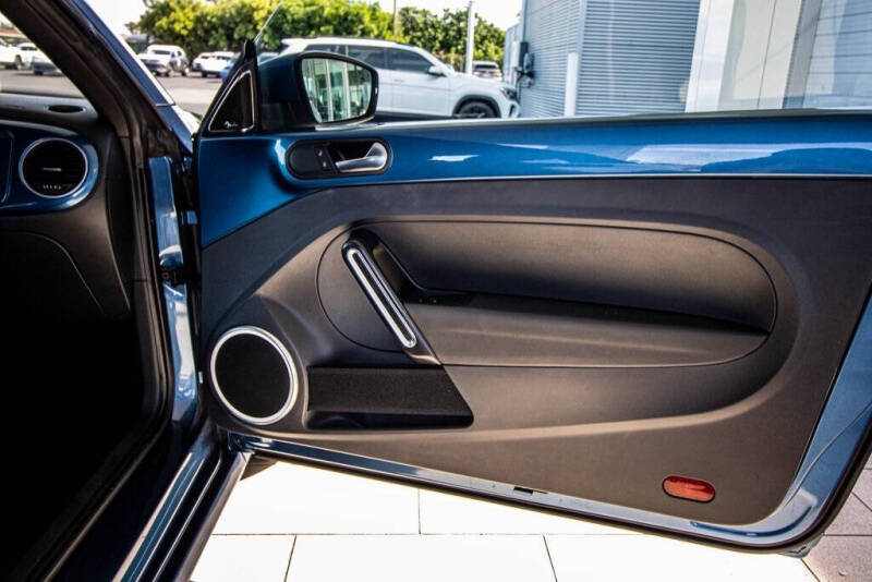 2019 Volkswagen Beetle Convertible 2.0T SE