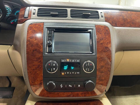 2011 Chevrolet Suburban LTZ