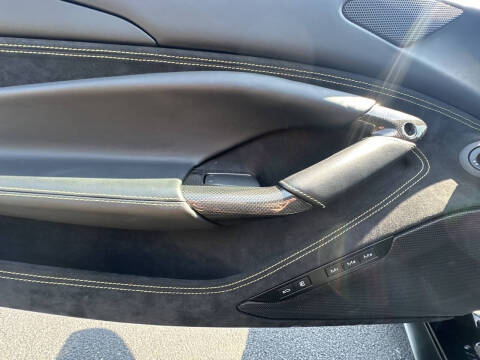 2021 Ferrari F8 Tributo