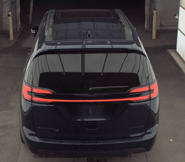 2025 Chrysler Pacifica Limited