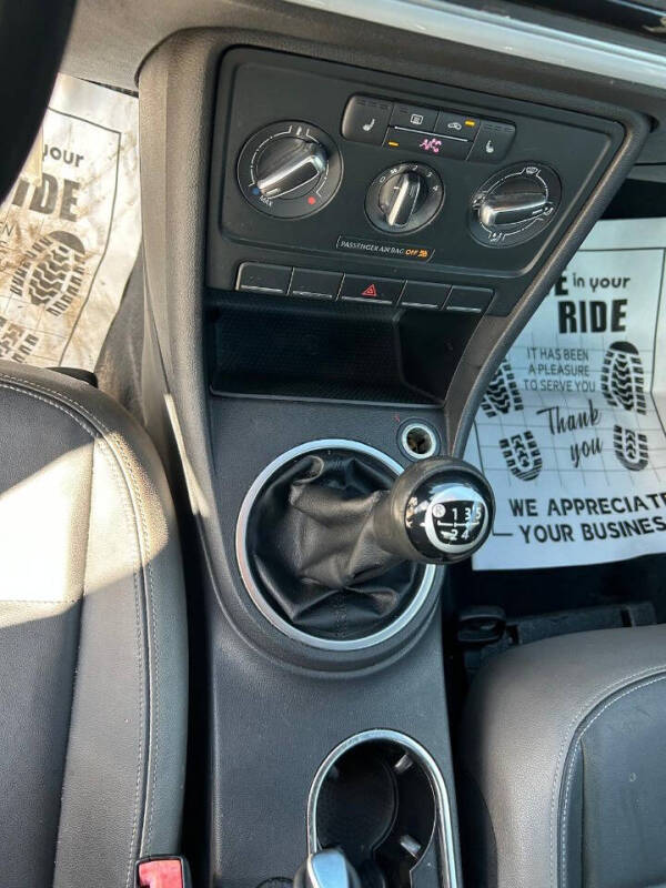 2013 Volkswagen Beetle 2.5L