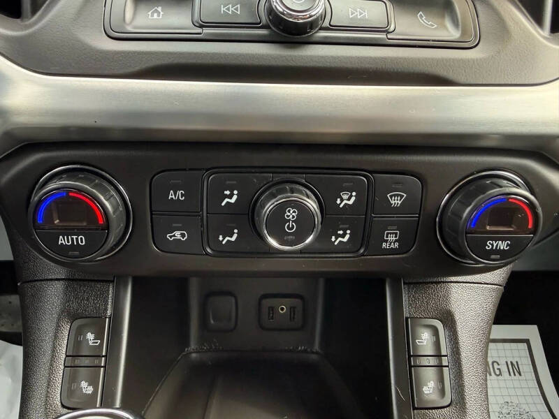 2017 GMC Acadia SLE-2