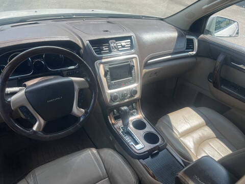 2016 GMC Acadia Denali