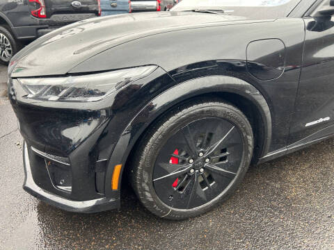 2025 Ford Mustang Mach-E GT