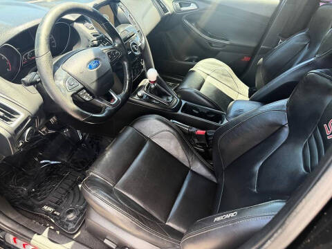 2016 Ford Focus ST