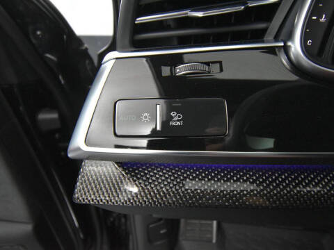 2024 Audi SQ7 4.0T quattro Premium Plus