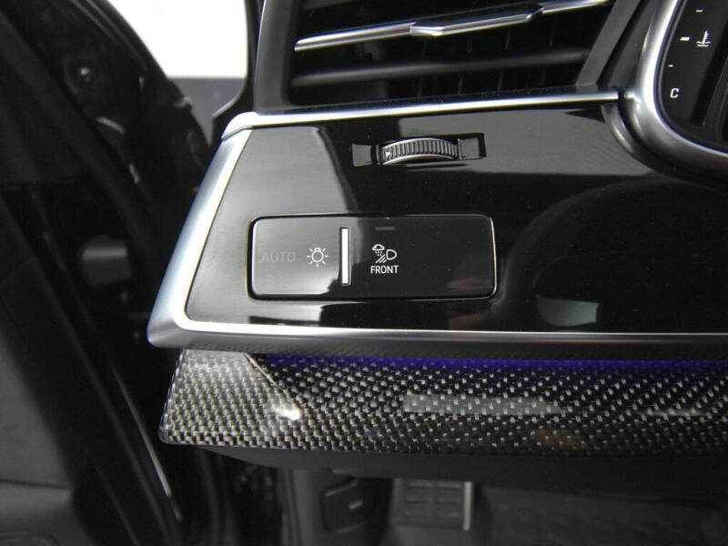 2024 Audi SQ7 4.0T quattro Premium Plus